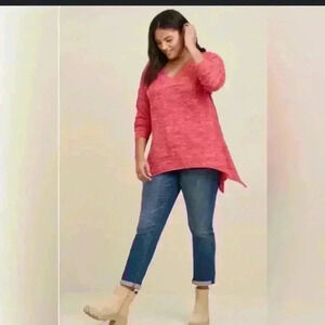 Torrid Super Soft Plush V-Neck Drop Shoulder Sharkbite Hem Top size 1 #171